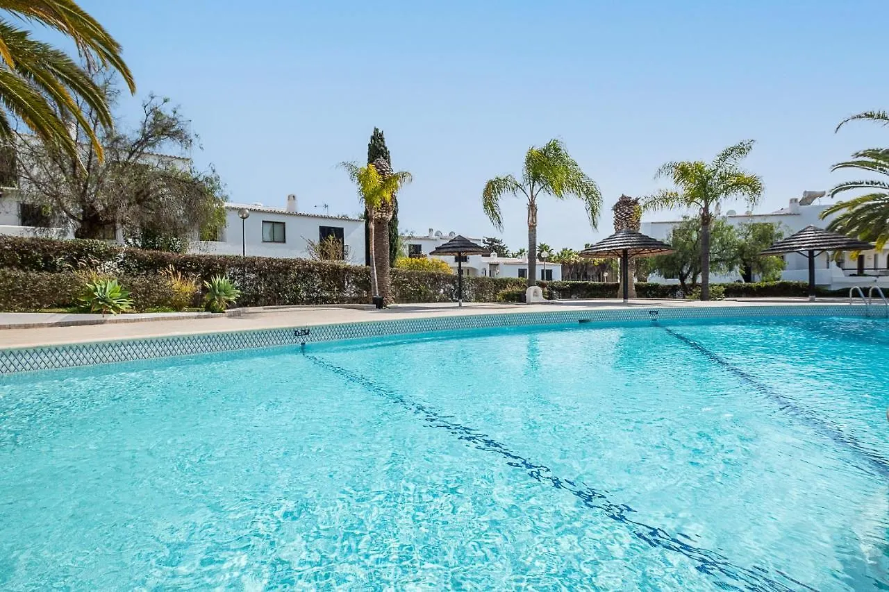 #053 Fully Equiped With Pool, 350 Mts Beach Albufeira 0*,