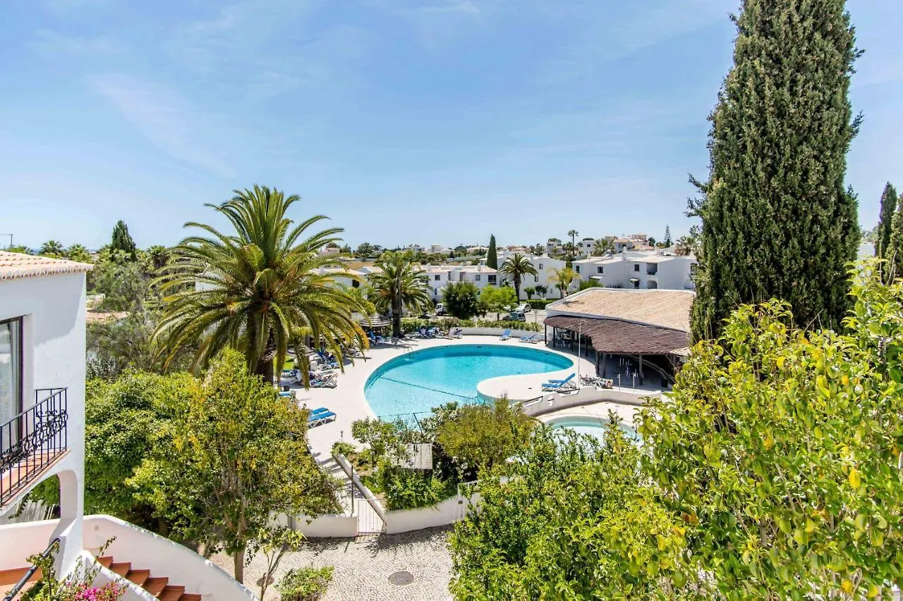 Apartment #053 Fully Equiped With Pool, 350 Mts Beach Albufeira