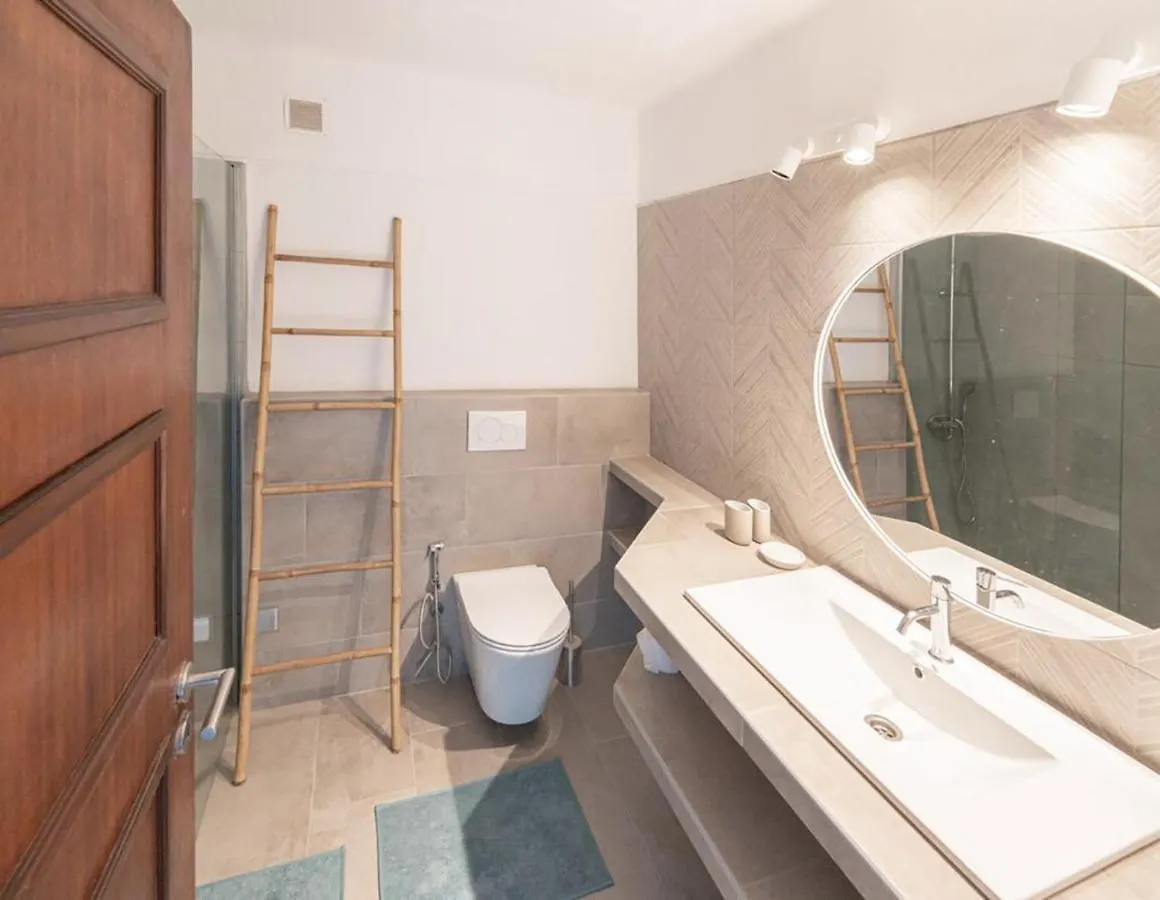 #053 Fully Equiped With Pool, 350 Mts Beach Albufeira Apartment